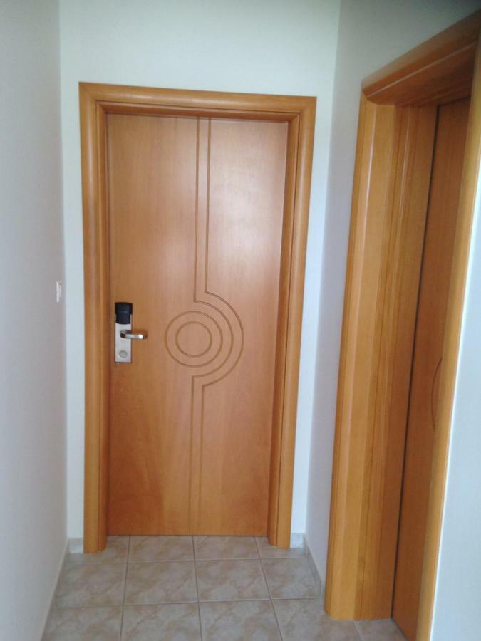 Tsoutis RoomsAlmiropótamos エクステリア 写真