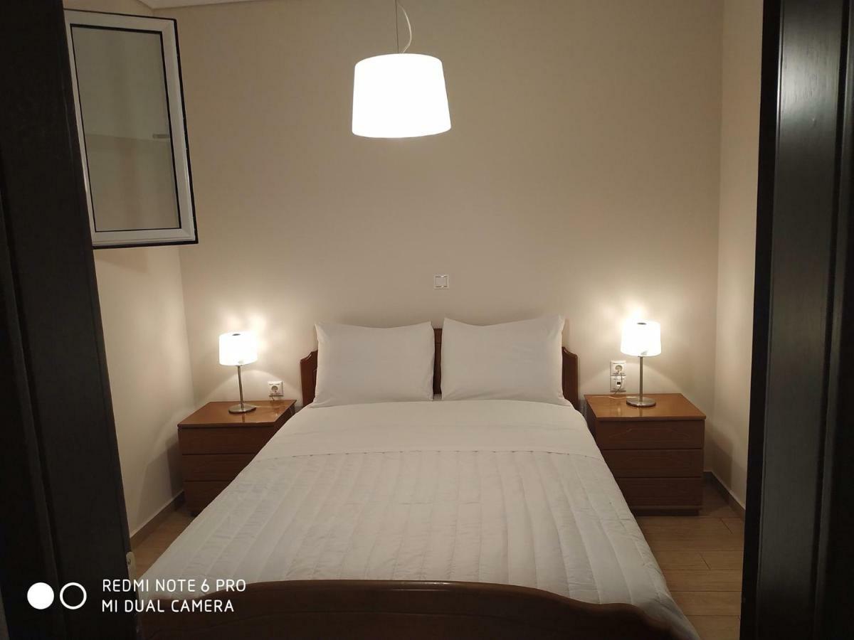Tsoutis RoomsAlmiropótamos エクステリア 写真